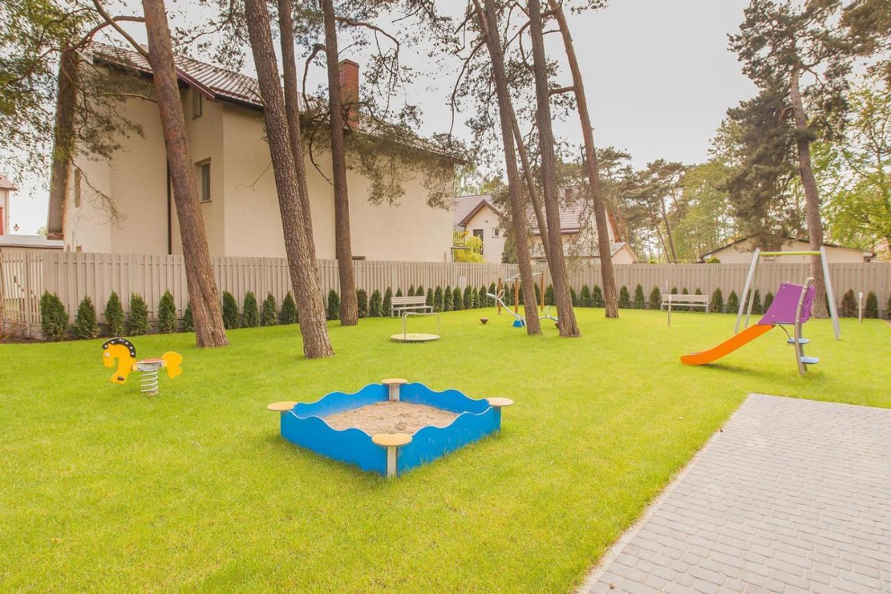 Mi Casa Holidays Rezydencja Park ミエルノ エクステリア 写真
